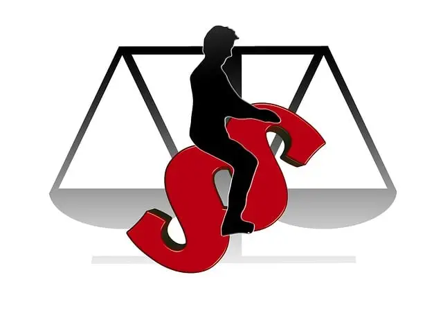 lawyer-attorney-law-judge-640x480-15861974.jpeg