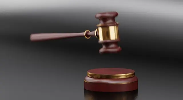 lawyer-attorney-law-judge-640x480-72734143.jpeg