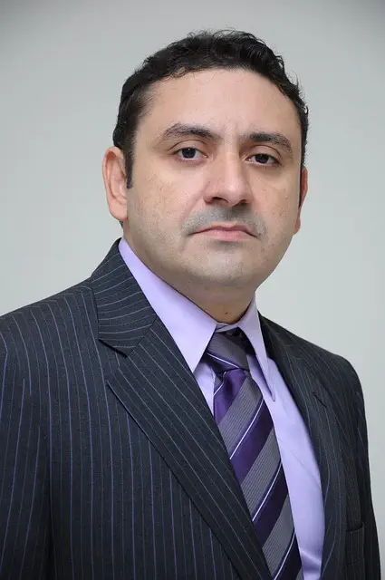 lawyer-attorney-law-judge-640x480-72372198.jpeg