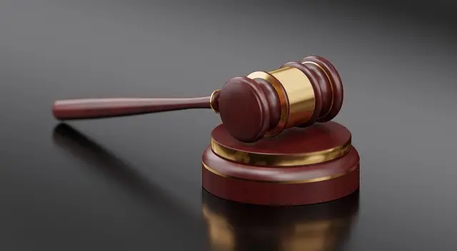 lawyer-attorney-law-judge-640x480-1140115.jpeg