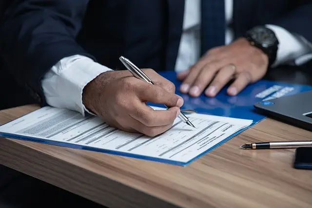 Denver’s Top Contract Law Attorney: Save on Child Support, Get Expert Free Guidance